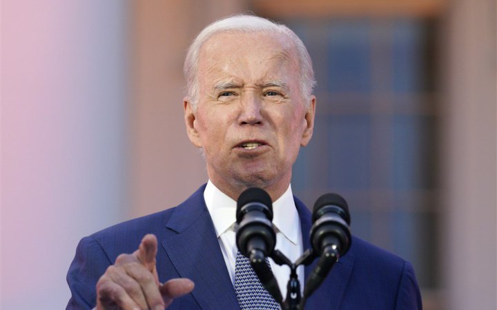 Байден сумнівається, що Китай зможе вторгнутися на Тайвань через економічні проблеми