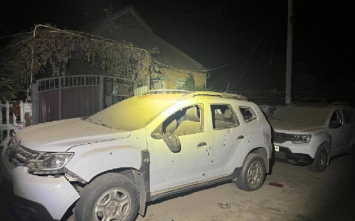 Окупанти вночі знову обстріляли Дніпропетровщину. Постраждав чоловік, зруйновано універмаг і дитсадок