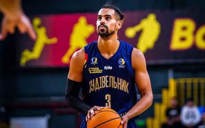 ФІБА наклала трансферний бан на