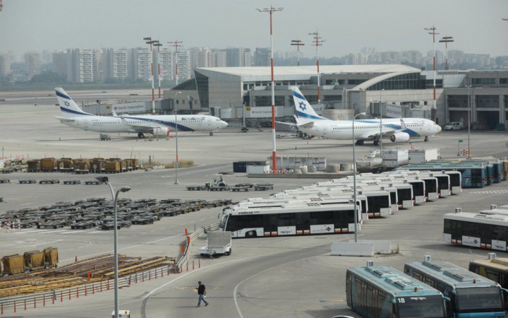 З Ізраїлю вилетів третій літак з українцями