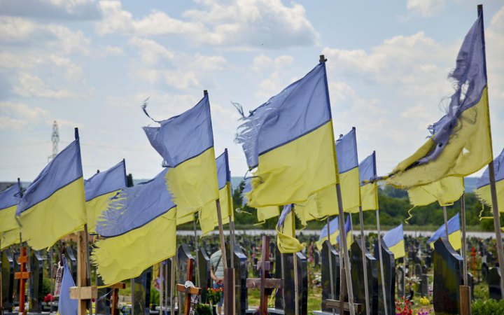 На війні загинули щонайменше 30 тисяч українських захисників​, – “Книга пам’яті”