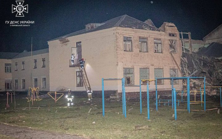 Уночі Харків зазнав чергової ворожої атаки. Пошкоджено навчальний заклад