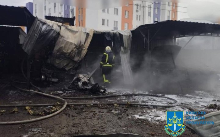 У Київській області внаслідок атаки постраждали щонайменше троє людей