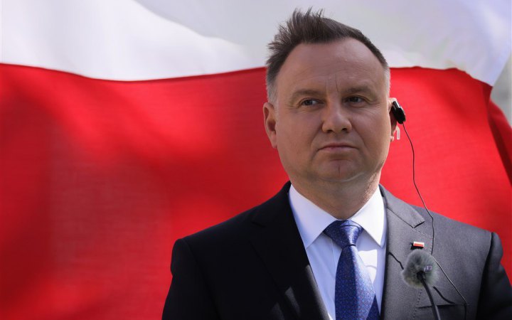 Президент Польщі продовжив дію закону про допомогу українцям