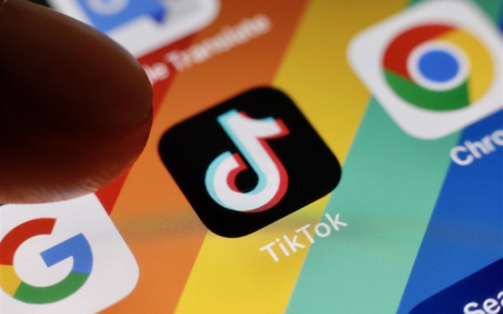 Байден готовий підписати закон про заборону TikTok, Трамп проти