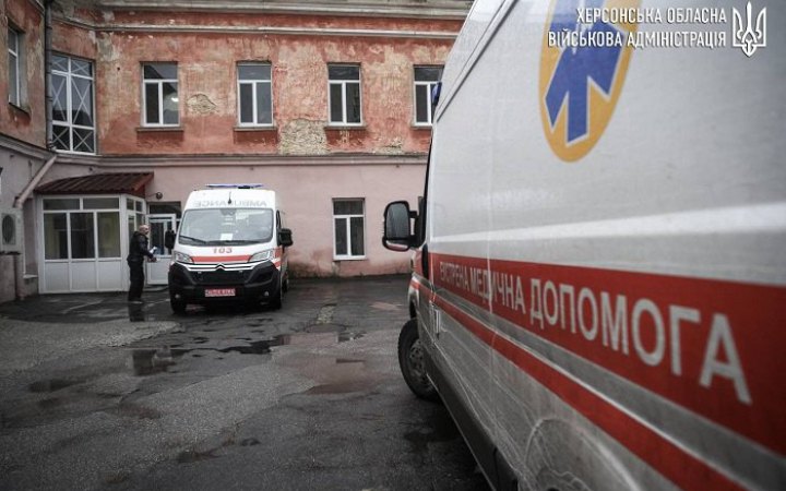 Росіяни обстріляли Комишани на Херсонщині, постраждали двоє людей