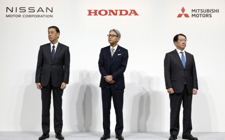 Nissan та Honda розпочали перемовини про об’єднання