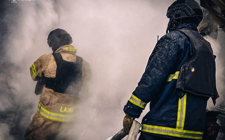 Внаслідок ворожої атаки на Київщині дитина отримала поранення