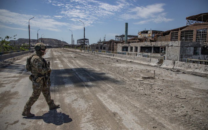“Жовта стрічка”: росіяни на ТОТ Запоріжжя почали заселяти військових ЗС РФ у квартири українців