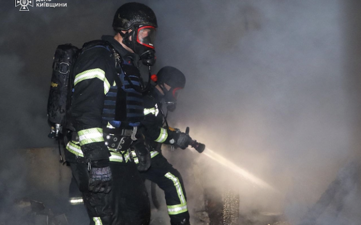 У Київській області внаслідок атаки Росії горів готельний комплекс (доповнено)