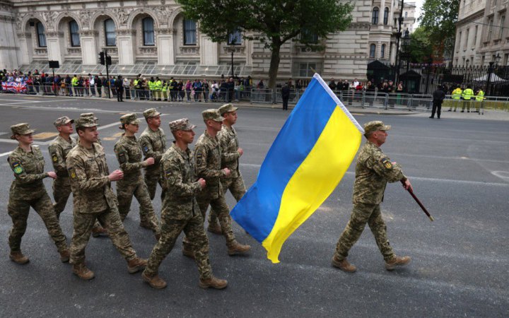 Українські військові взяли участь у параді в Лондоні до річниці перемоги над нацизмом