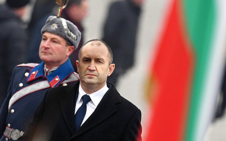 Президент Болгарії заявив, що Україна “приречена” не виграти у Росії