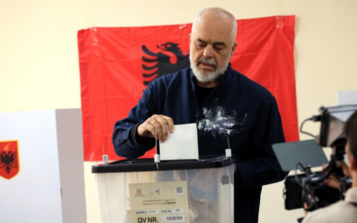 В Албанії чинний прем’єр Еді Рама здобуває перемогу на виборах
