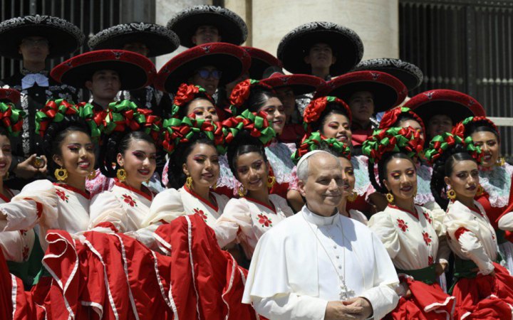 Ватикан оприлюднив зміст розмови Папи Лева XIV та Путіна