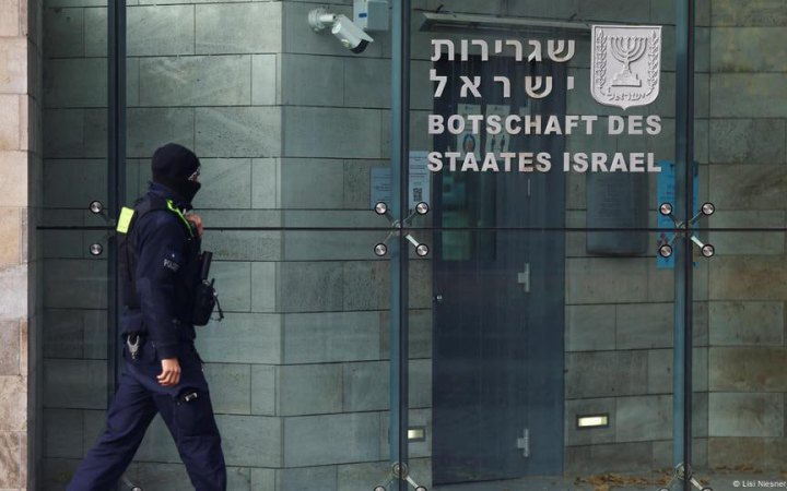 Німеччина посилила заходи безпеки щодо місць, пов’язаних з єврейським населенням