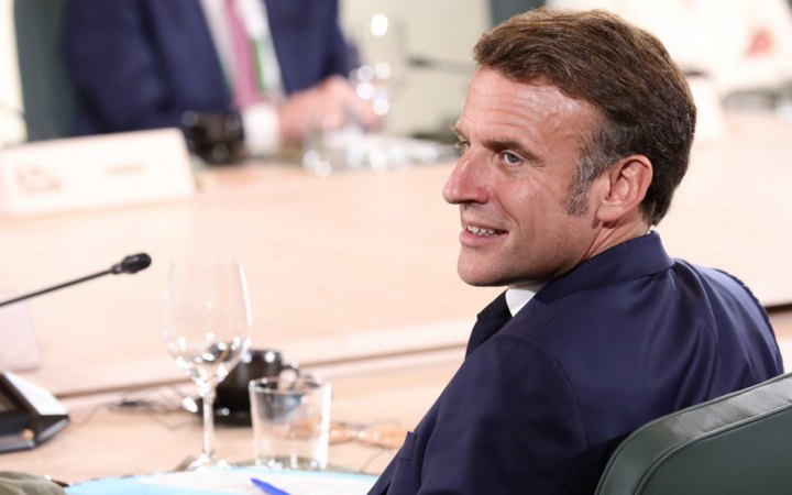 Макрон пообіцяв посилені санкції ЄС проти Росії
