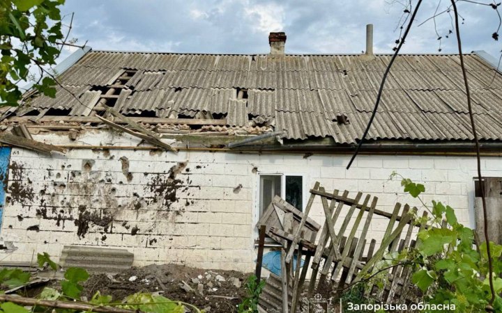 Упродовж доби росіяни понад 340 разів атакували Запорізьку область, є поранені