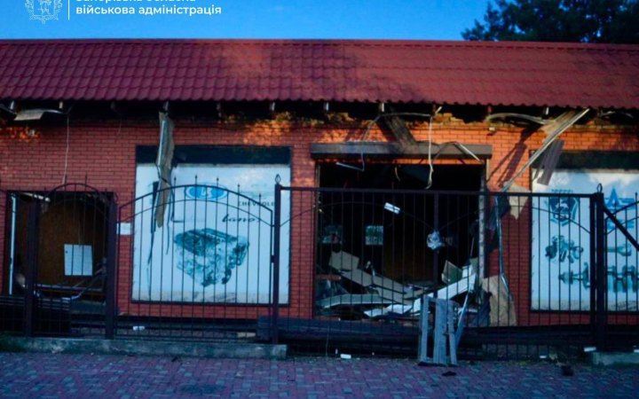 Росіяни обстріляли Запоріжжя, виникла пожежа (доповнено)