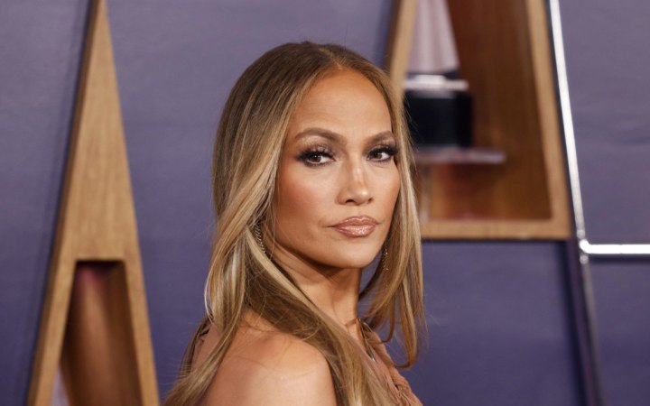 Дженніфер Лопес скасувала концерт в Москві через