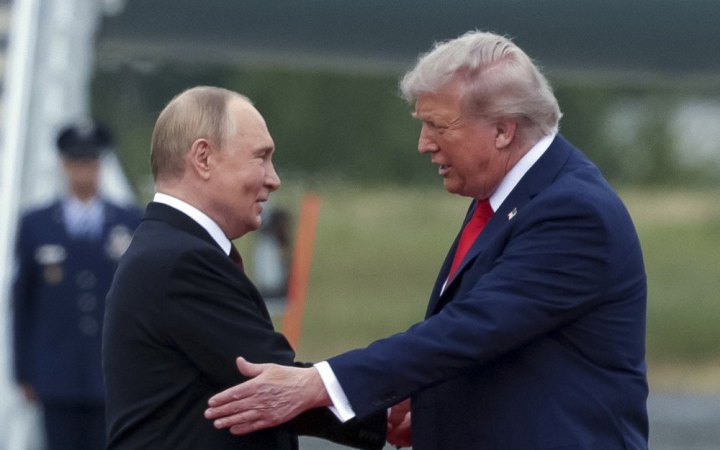 Путін залишив Аляску, Трамп вирушив на інтерв’ю Fox News