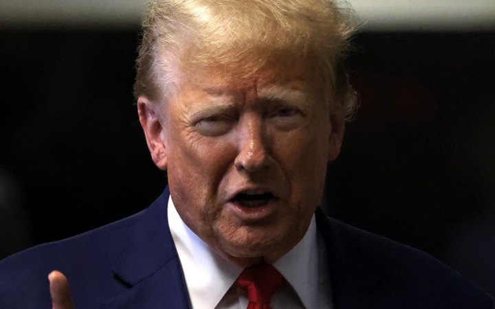 Трамп назвав “фігнею і показухою” заяви Лаврова про Зеленського