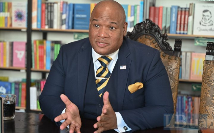 Духівник Трампа заявив, що у президента США закінчилось терпіння щодо Путіна