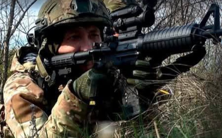 Армія РФ втратила за добу 910 солдатів