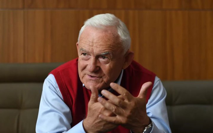 Посольство України засудило критику колишнього прем’єра Польщі на адресу Зеленського