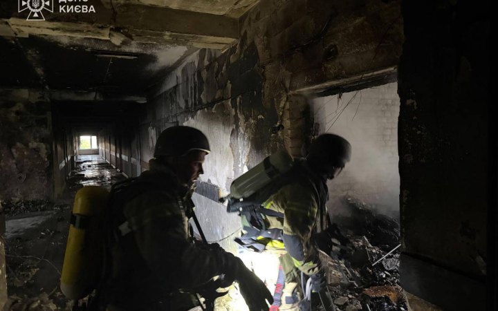 У Києві наслідки масованої атаки зафіксовані майже на 20 локаціях, є загиблі та поранені (оновлено)