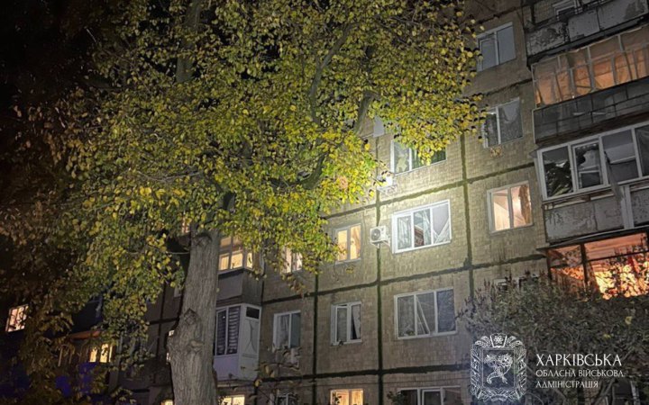 Ворог атакував Чугуїв ударними дронами, є постраждалі