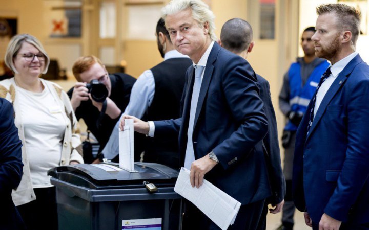 Вибори в Нідерландах: за даними екзитполу, ультраправі не змогли зайняти перше місце