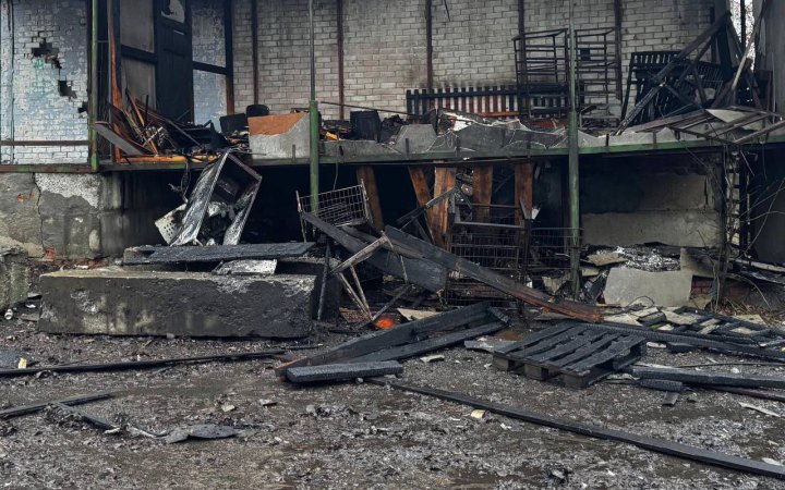 ​Росіяни атакували Чернігівщину. Постраждала енергетика, пошкоджені сільгосппідприємство і АЗС