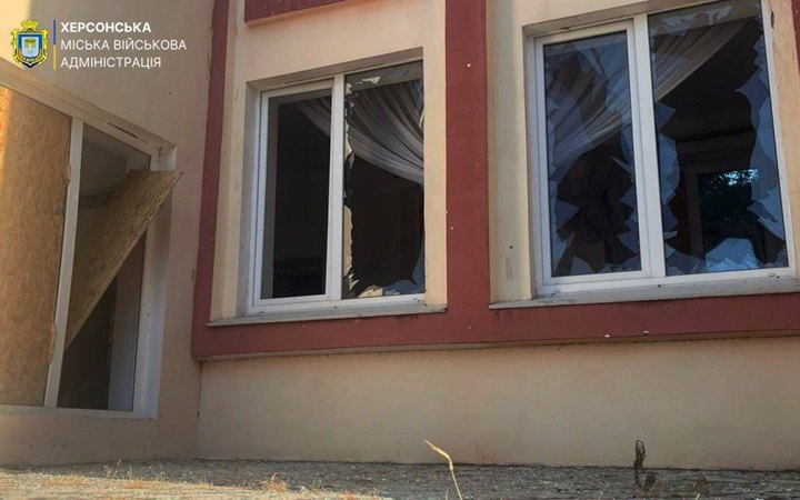 Упродовж доби ворог поранив двох мешканців Херсонщини