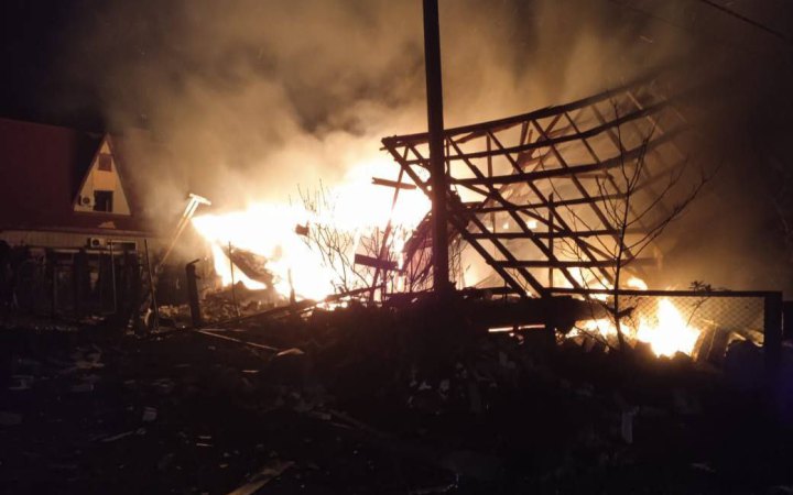 На Дніпропетровщині через російські обстріли постраждали двоє людей