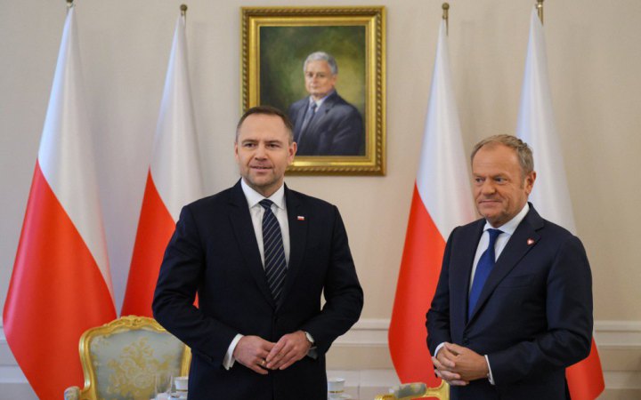 Уряд Польщі назвав президента “безсердечним” через вето на “закон про ланцюги”