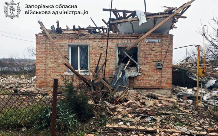 Армія РФ поранила 16 мешканців Запорізької області і пошкодила частину ДСНС (доповнено)