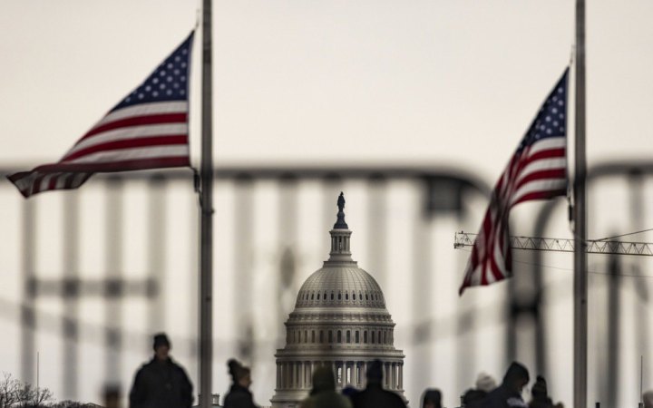 США відкликали 30 послів та голів дипломатичних місій – їх замінять лояльними до нової адміністрації