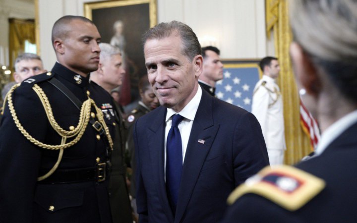 Син Байдена назвав Україну “гадючною ямою корупції” і розкритикував батька