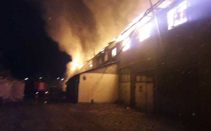 У Білій Церкві через російський обстріл пошкоджено житловий будинок