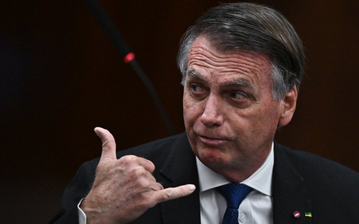 Експрезидента Бразилії Болсонару перевели до просторішої камери