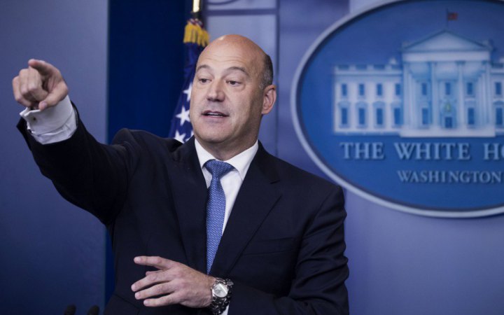 Колишній радник Трампа викрив його брехню щодо Гренландії