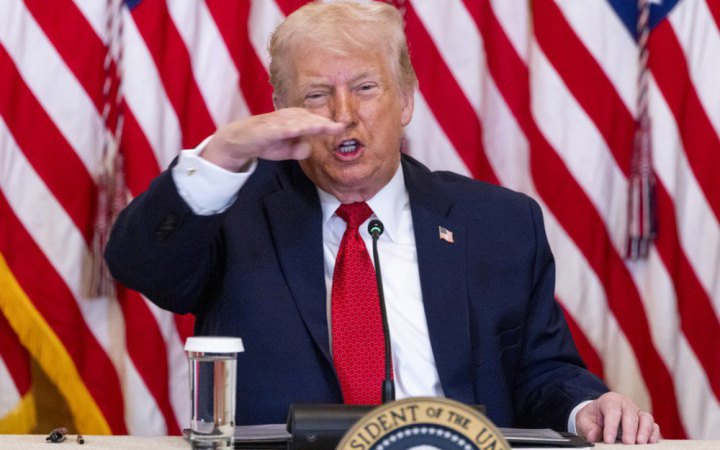 Трамп вимагає повторного слухання щодо тарифів у Верховному суді