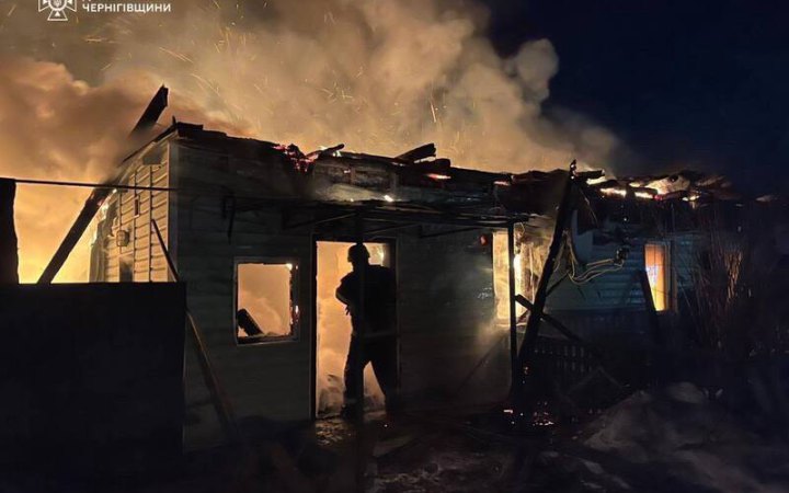 На Чернігівщині російський дрон знищив будинок, загинула жінка