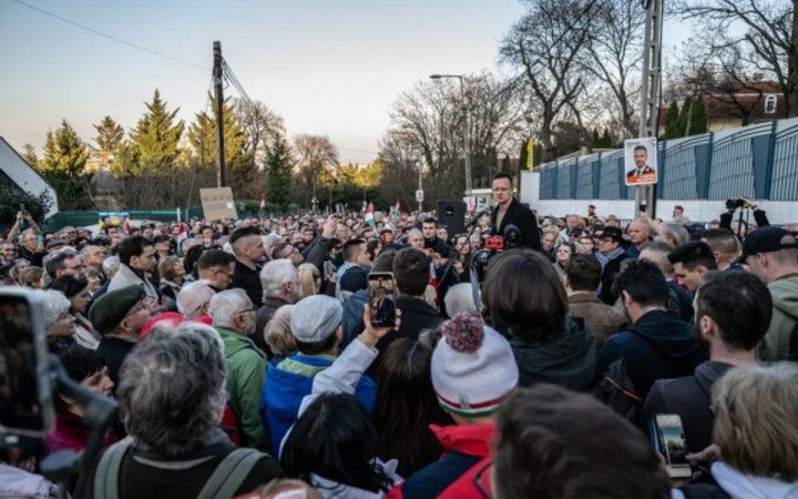 Орбан зігнав мітинг під посольство України в Будапешті
