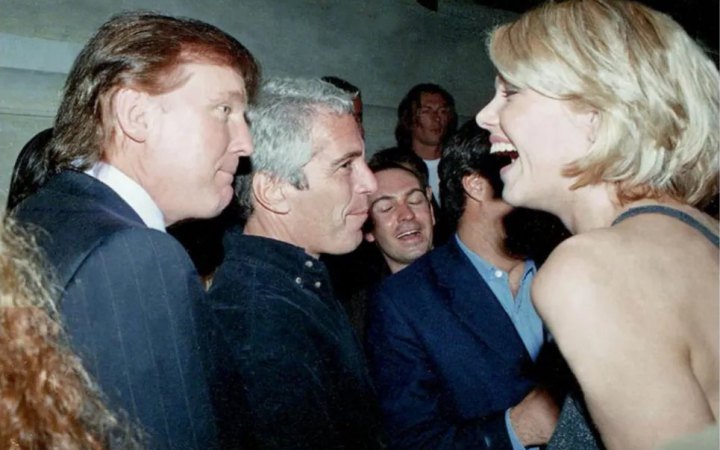 У США оприлюднили файли Епштейна з прямим звинуваченням Трампа у педофілії