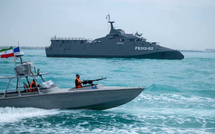 США знищили 16 іранських суден, які мінували Ормузьку протоку