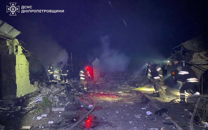 Росіяни поранили 71-річну жительку Дніпропетровщини