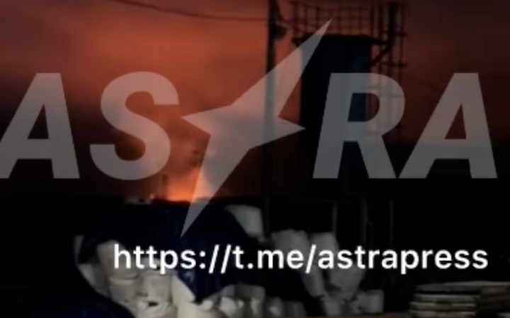 Російський нафтовий порт Усть-Луга вночі зазнав нової атаки