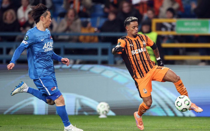 “Шахтар” розгромив “АЗ” у Лізі конференцій: на матчі вперше за 12 років був Ахметов