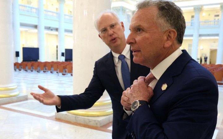 Радник Путіна поїхав до США на переговори про Україну